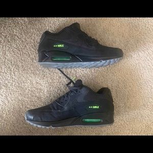 Air Max “Night Ops”